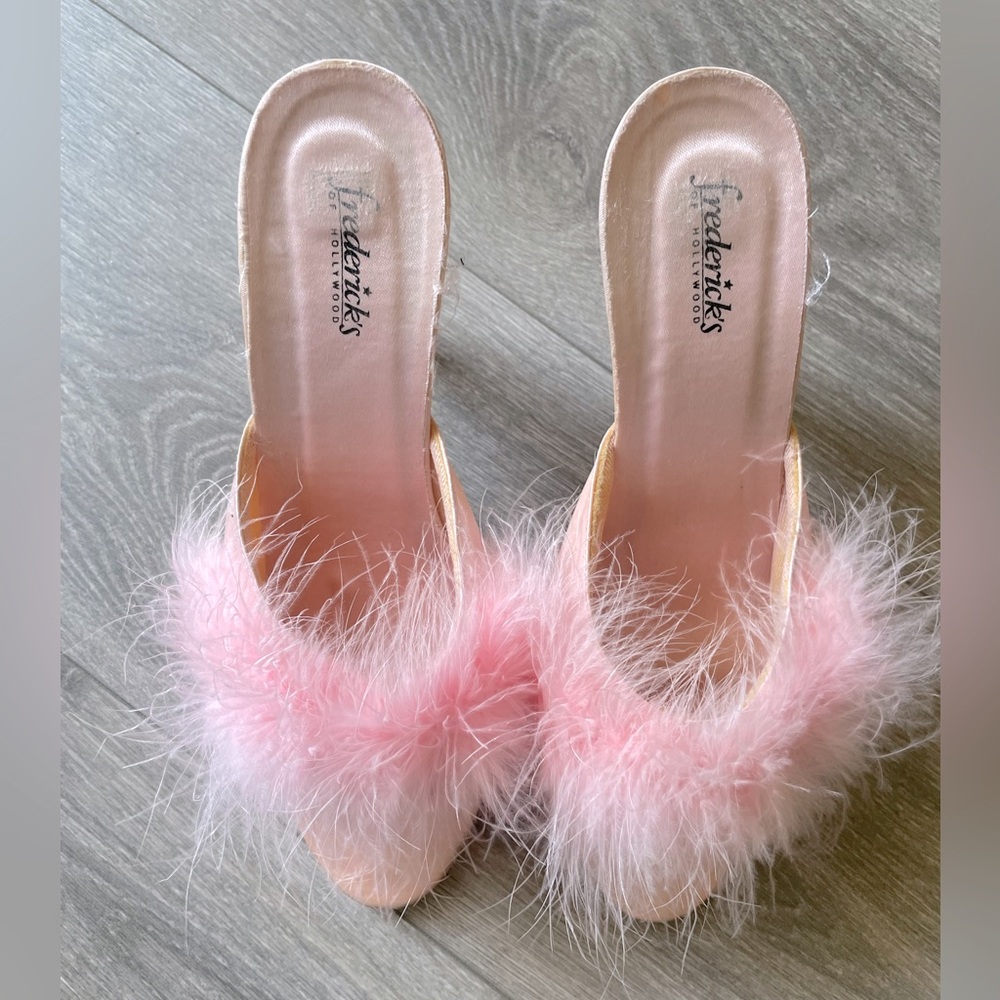 Vintage FREDERICKS of HOLLYWOOD Marabou Feather Boudoir Slippers